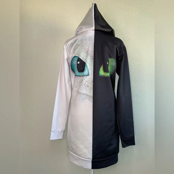How To Train Your Dragon: Night Fury And Light Fury  - Hoodies size Small - Picture 1 of 15